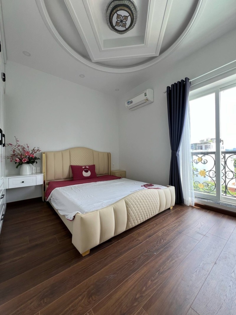 🌿 NHÀ ĐẸP QUẬN 7, 80M², 6 TẦNG, CÓ THANG MÁY CHỈ 17 TỶ!